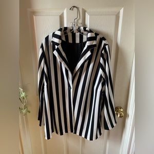 SHEIN Curve Pinstripe Blazer New!